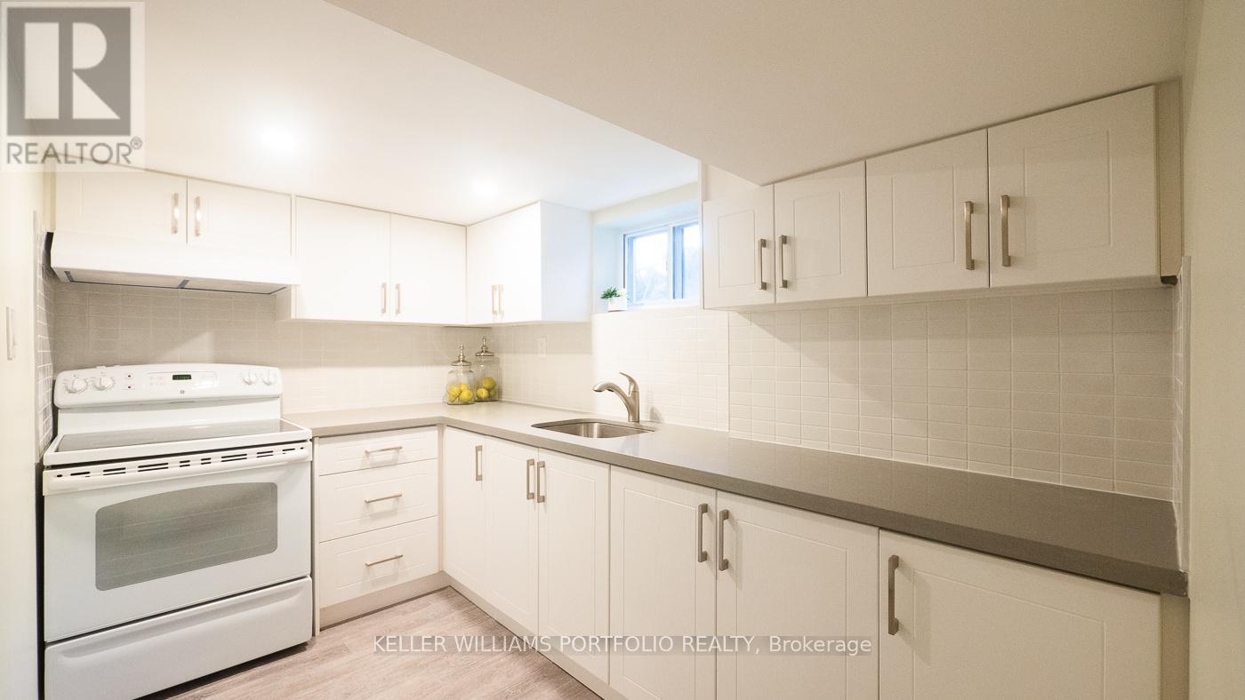 Lower - 128 Lambton Avenue, Toronto, Ontario  M6N 2S9 - Photo 3 - W12803786