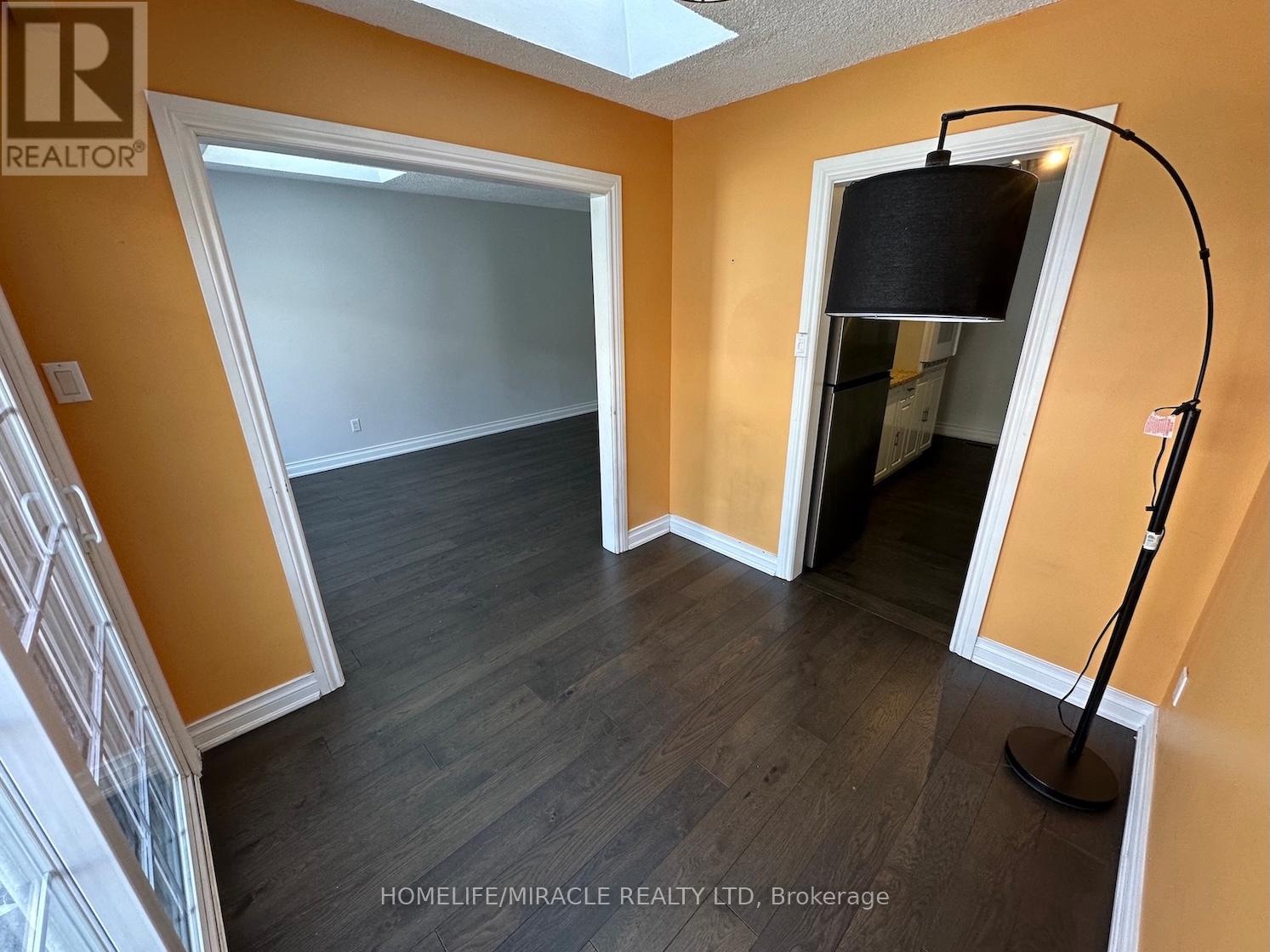 2064 Millway Gate, Mississauga, Ontario  L5L 1R3 - Photo 22 - W12803816