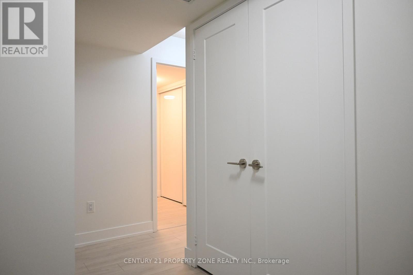 1204 - 10 Eva Road, Toronto, Ontario  M9C 1E8 - Photo 4 - W12803828