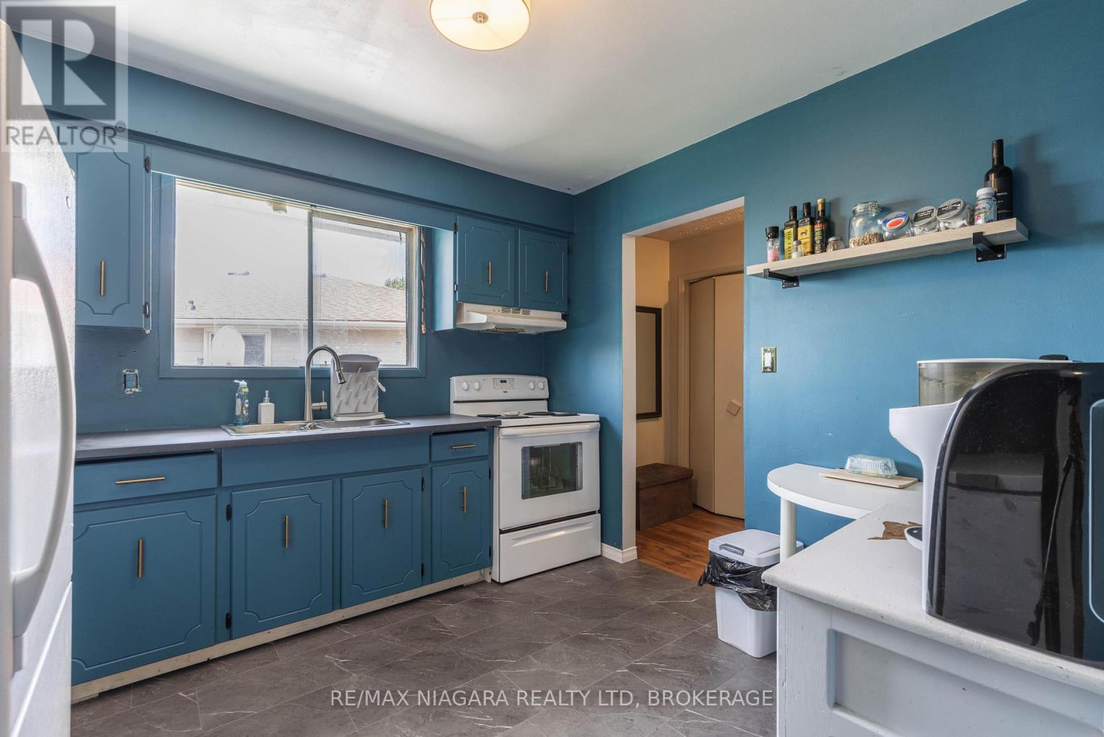 7709 Ronnie Crescent, Niagara Falls, Ontario  L2G 7M1 - Photo 8 - X12800794