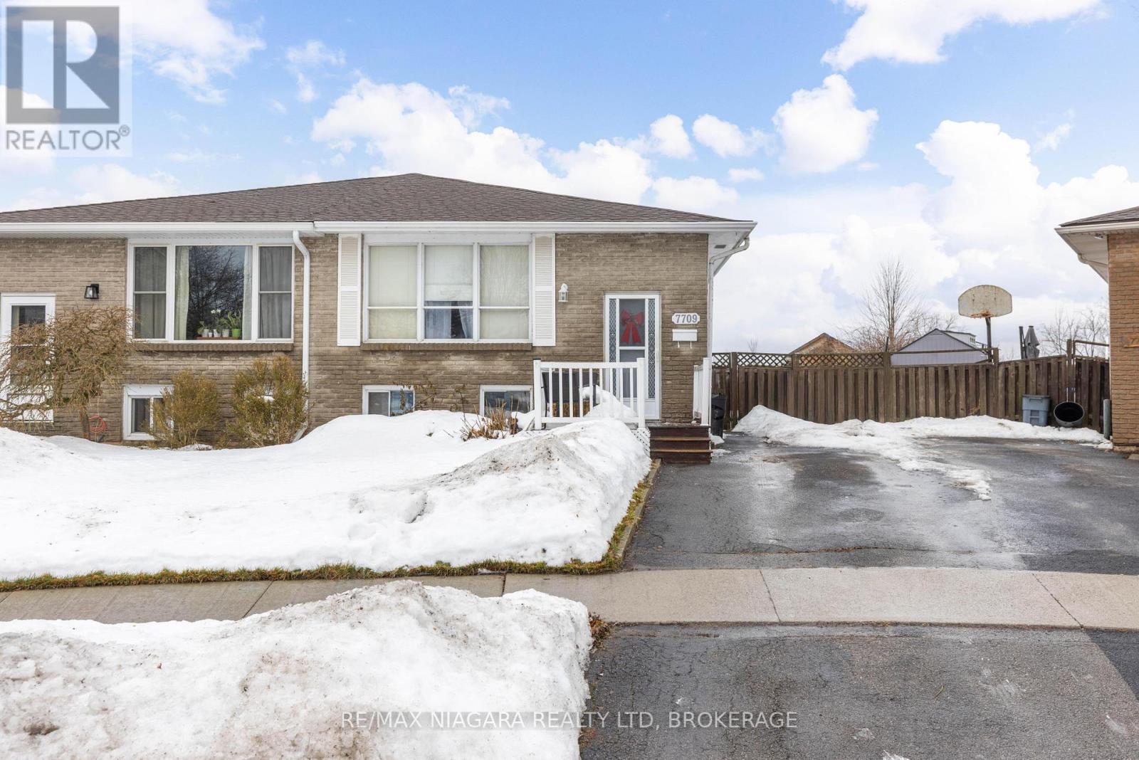 7709 Ronnie Crescent, Niagara Falls, Ontario  L2G 7M1 - Photo 23 - X12800794