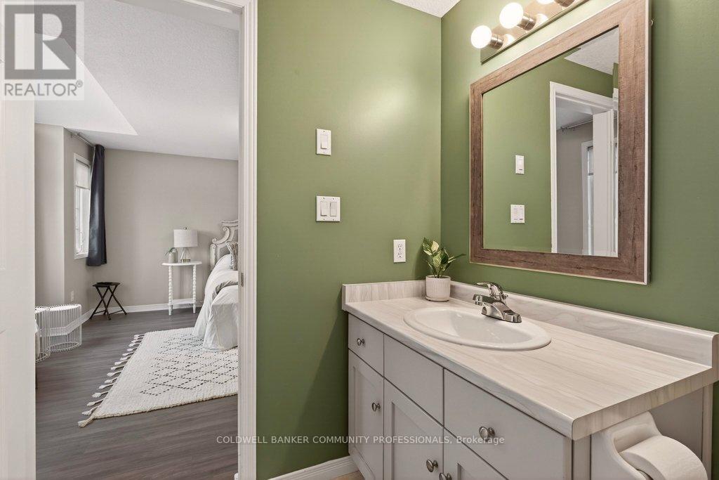 9 Gosling Gardens, Guelph, Ontario  N1G 5H5 - Photo 20 - X12803696