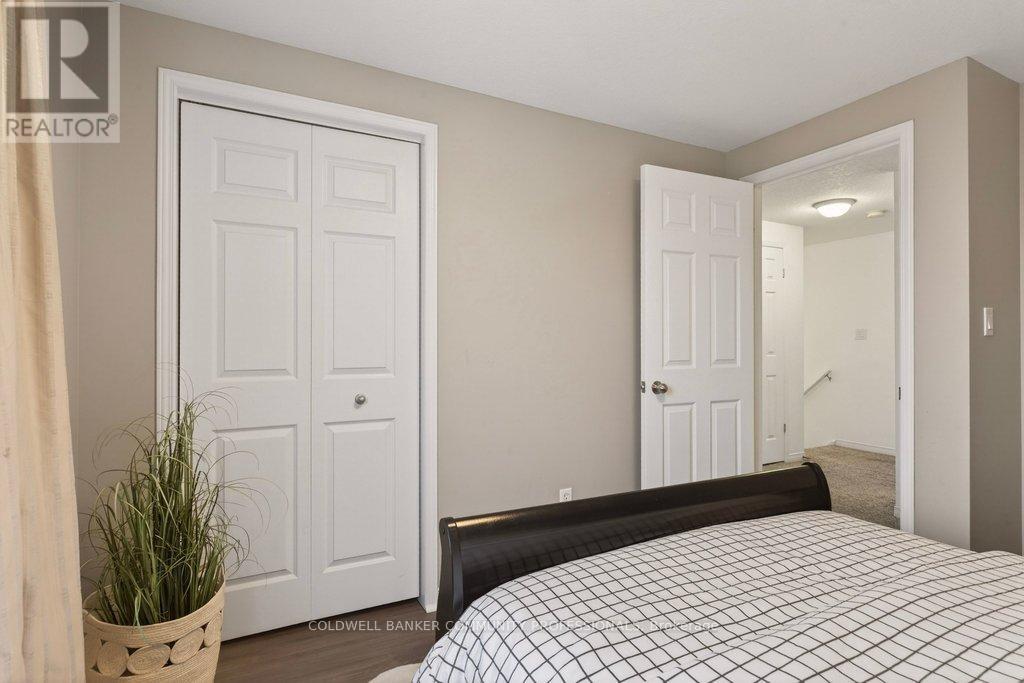 9 Gosling Gardens, Guelph, Ontario  N1G 5H5 - Photo 34 - X12803696