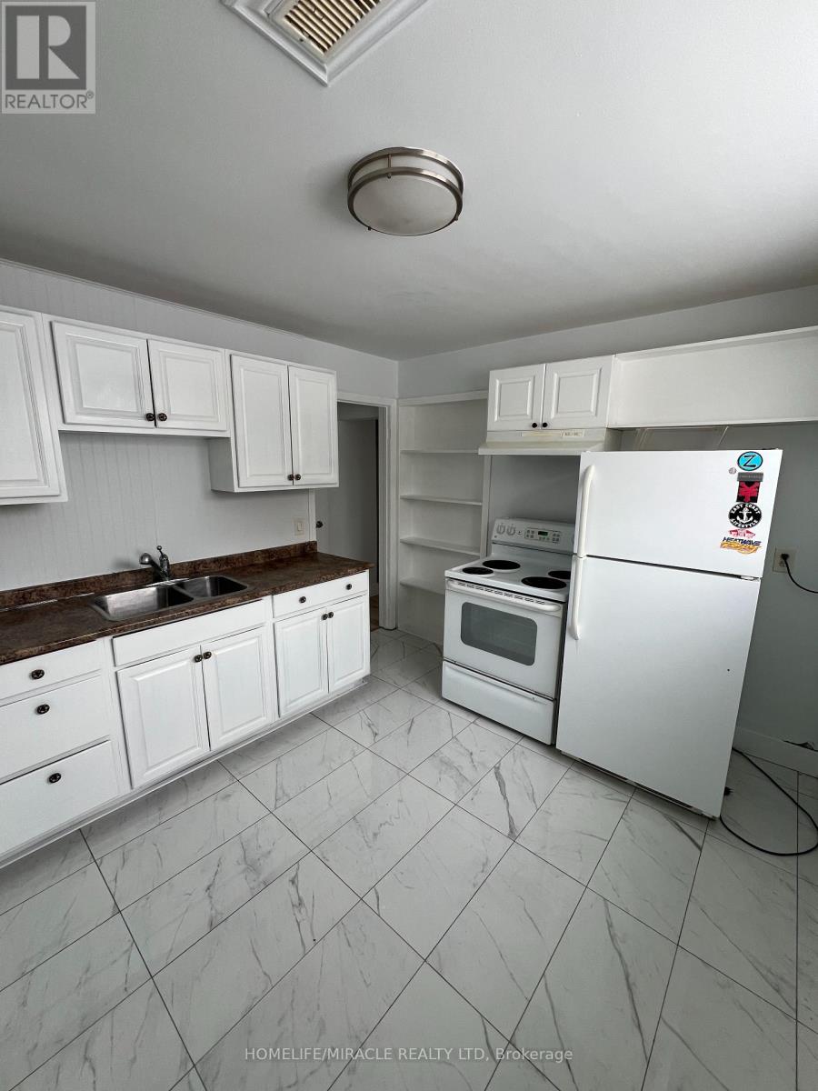 1 - 270 Clifton Road, Kitchener, Ontario  N2H 4W2 - Photo 5 - X12803756