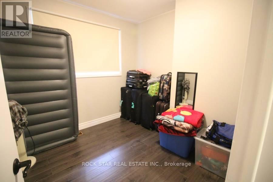 4 Hudson Drive, St. Catharines, Ontario  L2M 2J3 - Photo 10 - X12803772