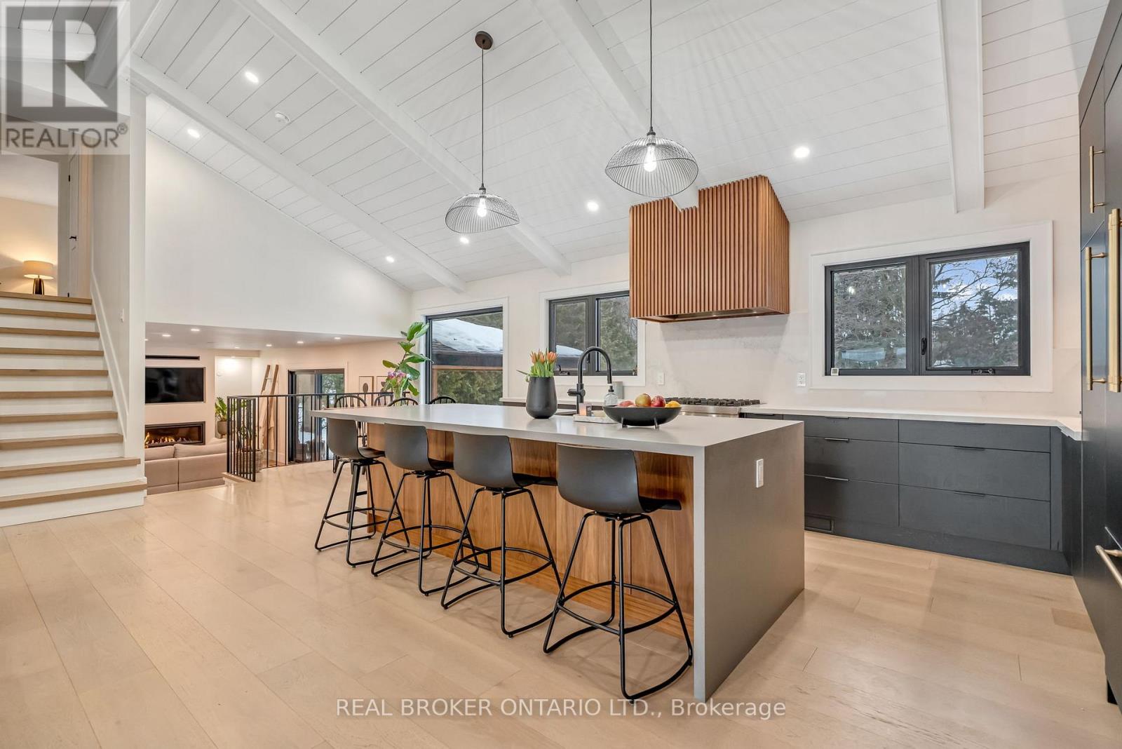 16 Bannisdale Way, Hamilton, Ontario  L0R 1H2 - Photo 13 - X12803778