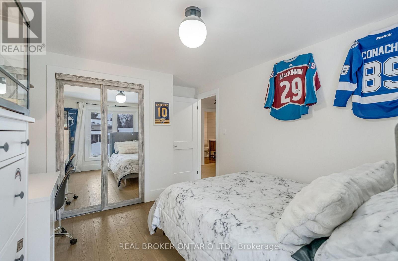 16 Bannisdale Way, Hamilton, Ontario  L0R 1H2 - Photo 32 - X12803778