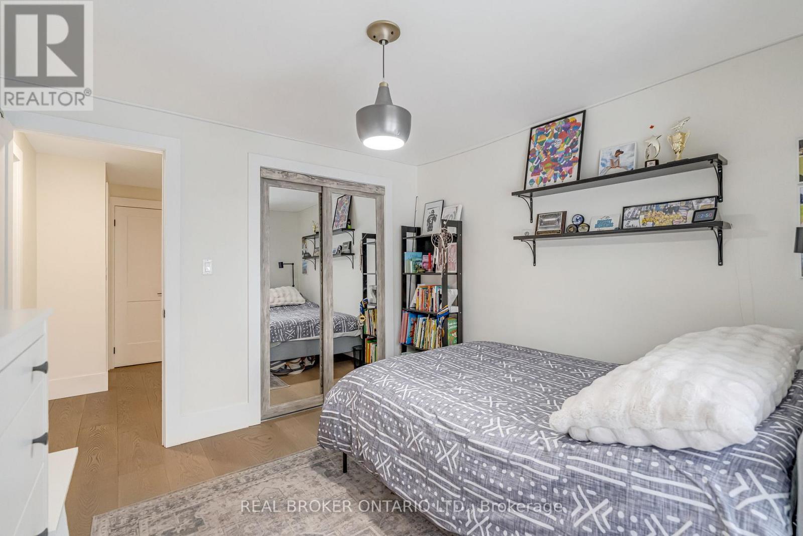 16 Bannisdale Way, Hamilton, Ontario  L0R 1H2 - Photo 34 - X12803778