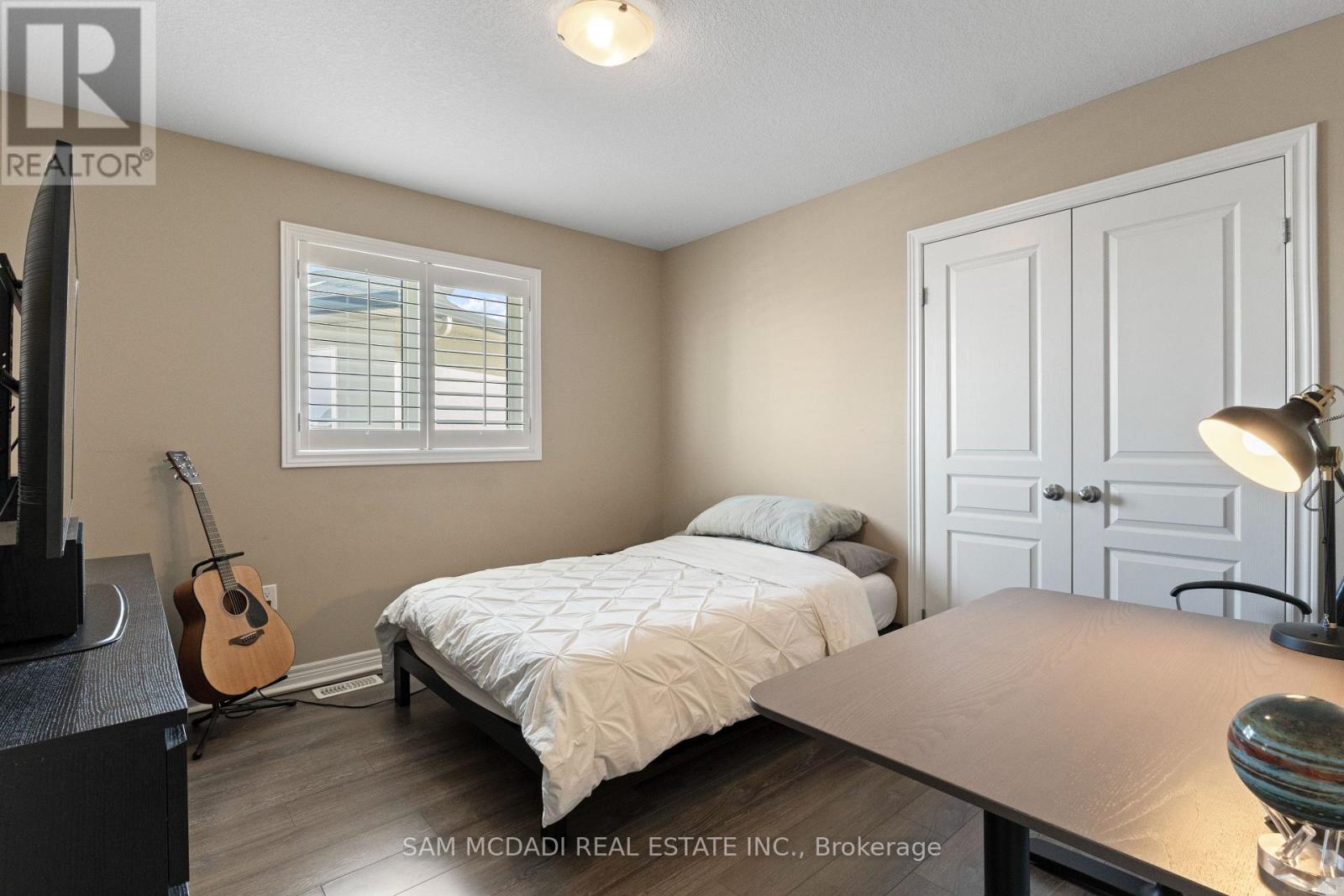 235 Fair Street, Hamilton, Ontario  L9K 0B9 - Photo 21 - X12803804