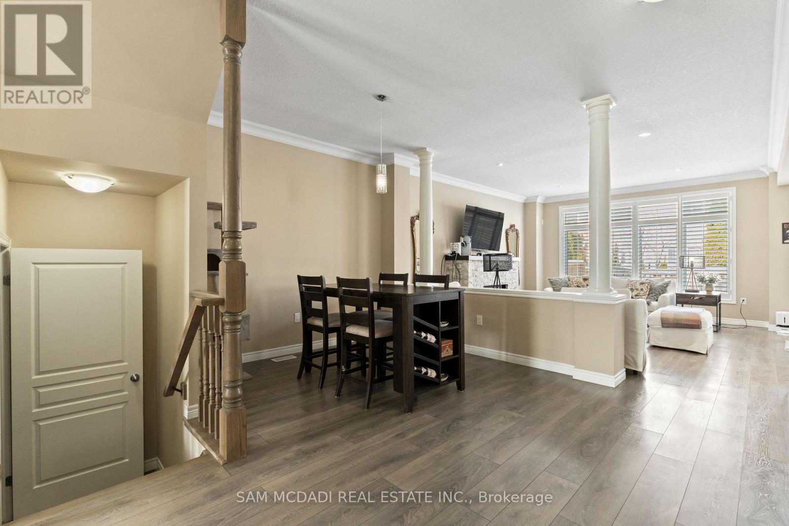 235 Fair Street, Hamilton, Ontario  L9K 0B9 - Photo 4 - X12803804