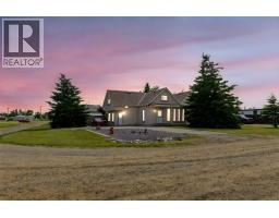 328 6 Avenue N, Champion, Alberta