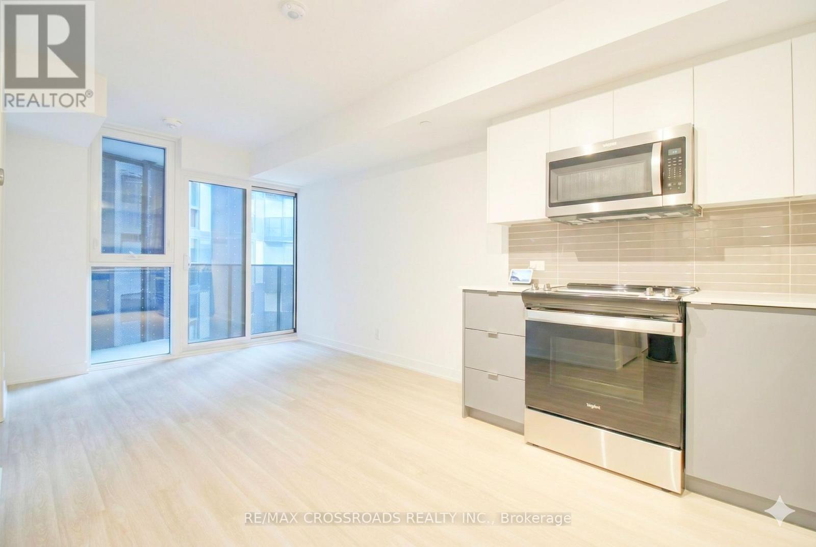 308 - 30 Tretti Way, Toronto, Ontario  M3H 0E3 - Photo 3 - C12803658