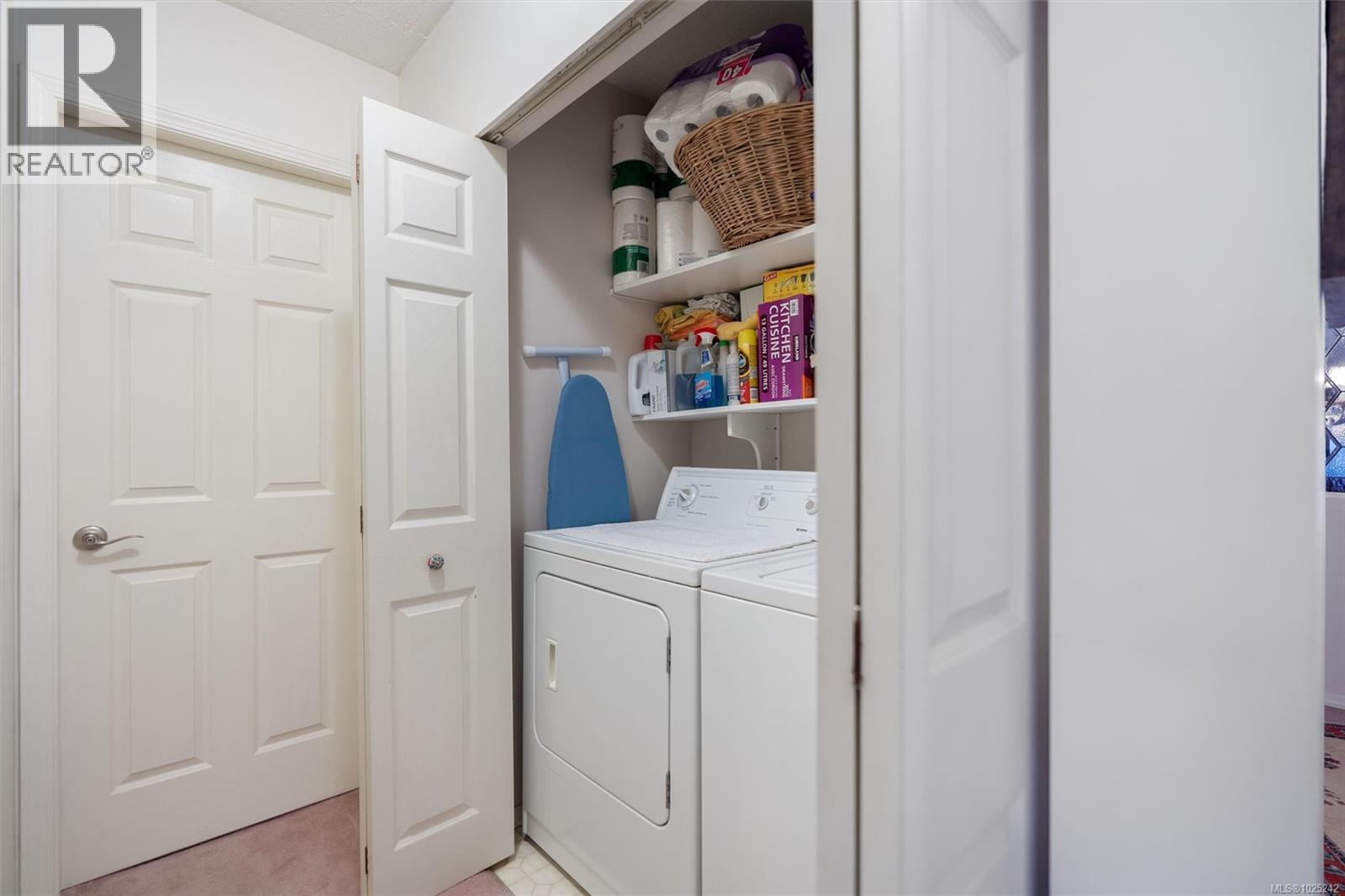 8 909 Admirals Rd, Esquimalt, British Columbia  V9A 2P1 - Photo 31 - 1025242