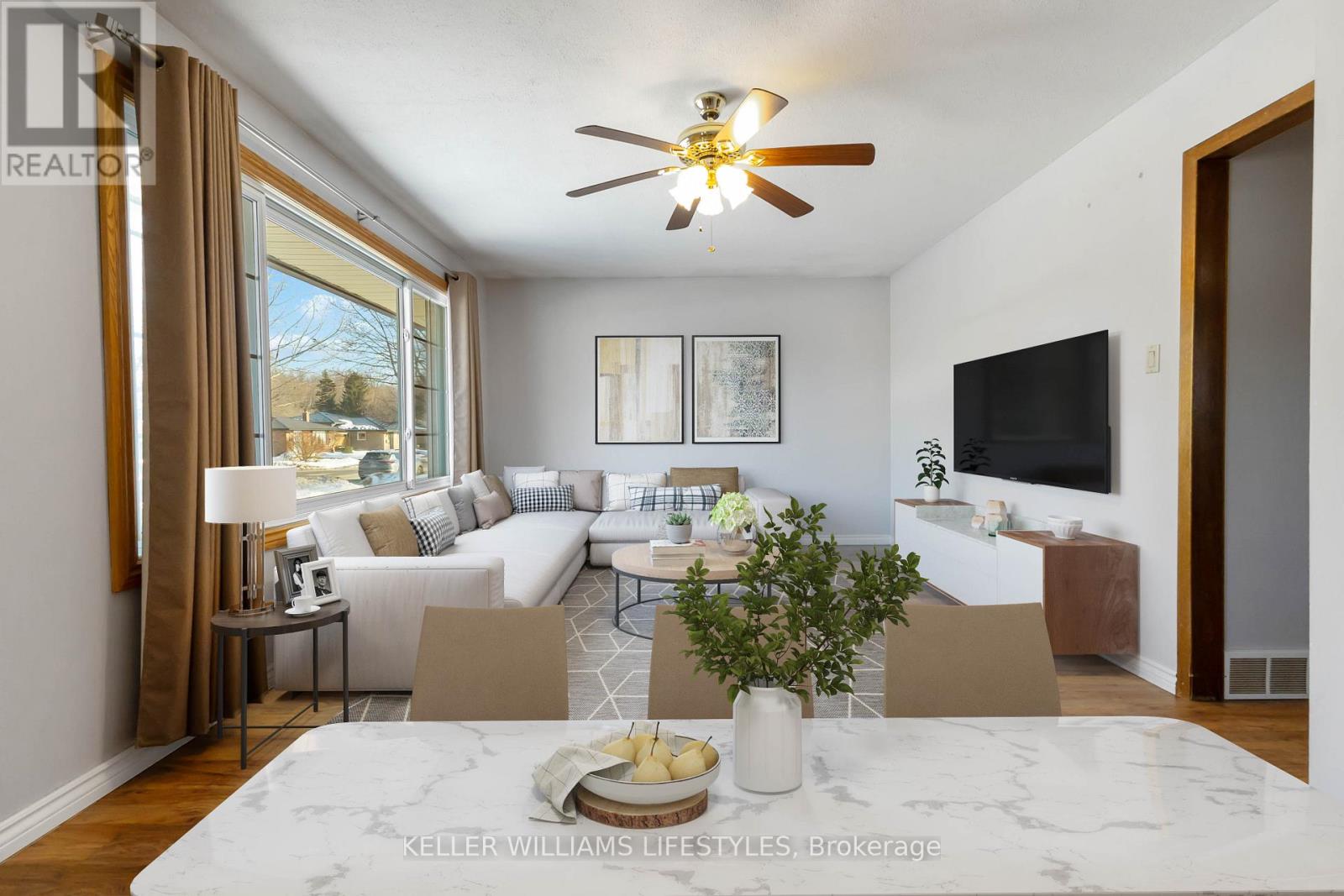 408 Hudson Drive, London East, Ontario  N5V 1E6 - Photo 4 - X12803866