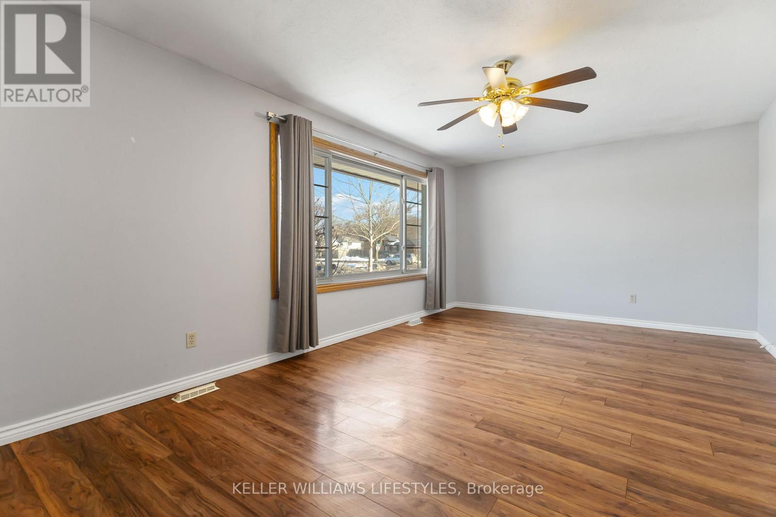 408 Hudson Drive, London East, Ontario  N5V 1E6 - Photo 6 - X12803866