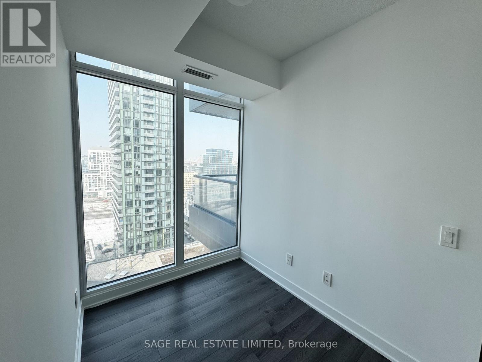 70 Queens Wharf Road, Toronto, Ontario  M5V 0J2 - Photo 16 - C12803826