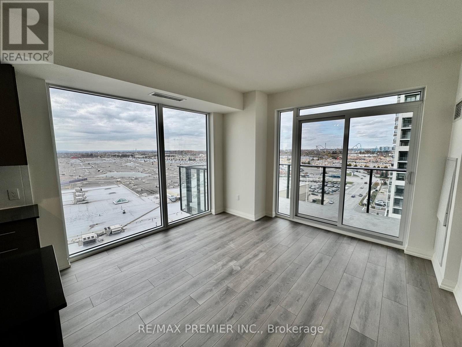 909 - 27 Korda Gate, Vaughan, Ontario  L4K 2M9 - Photo 5 - N12762020