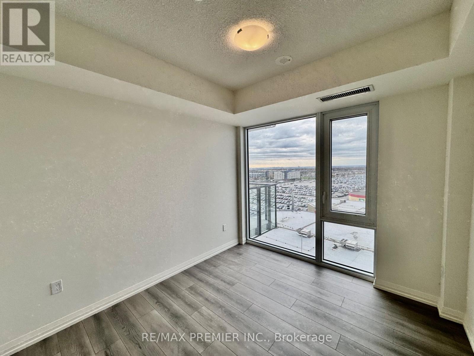 909 - 27 Korda Gate, Vaughan, Ontario  L4K 2M9 - Photo 10 - N12762020