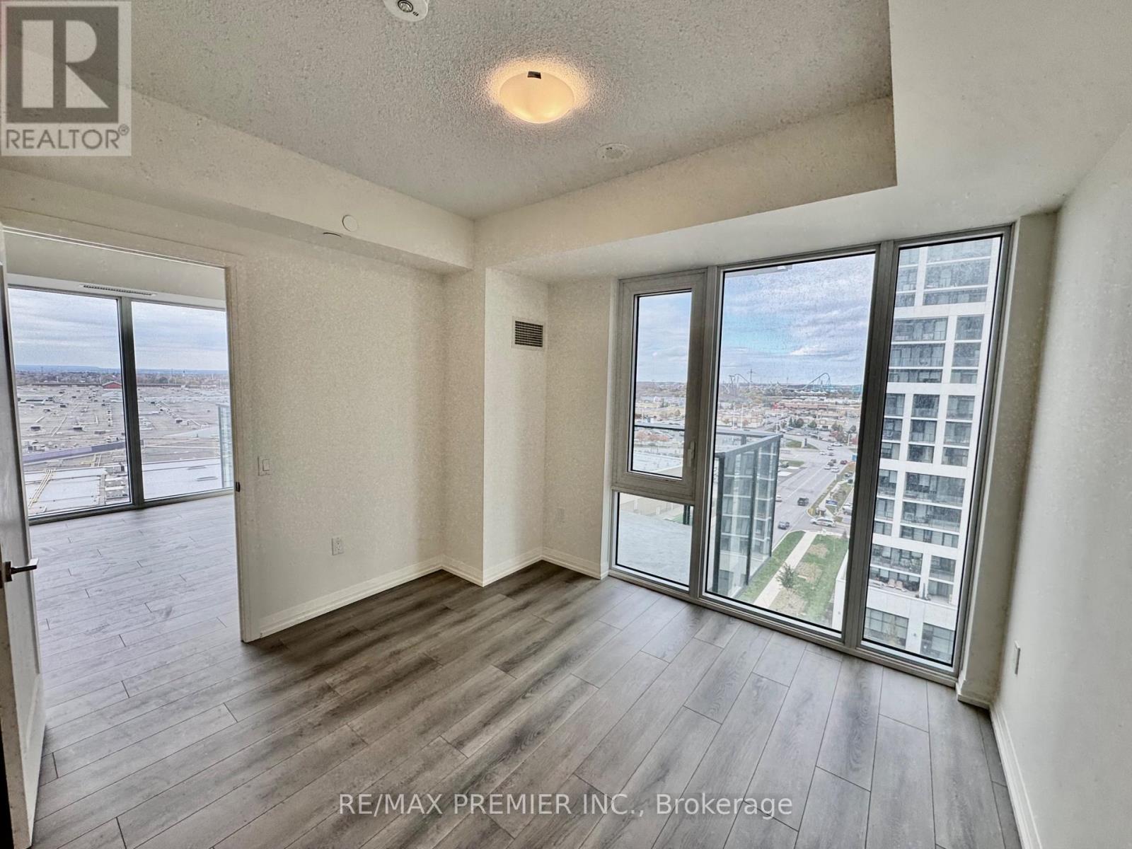 909 - 27 Korda Gate, Vaughan, Ontario  L4K 2M9 - Photo 6 - N12762020