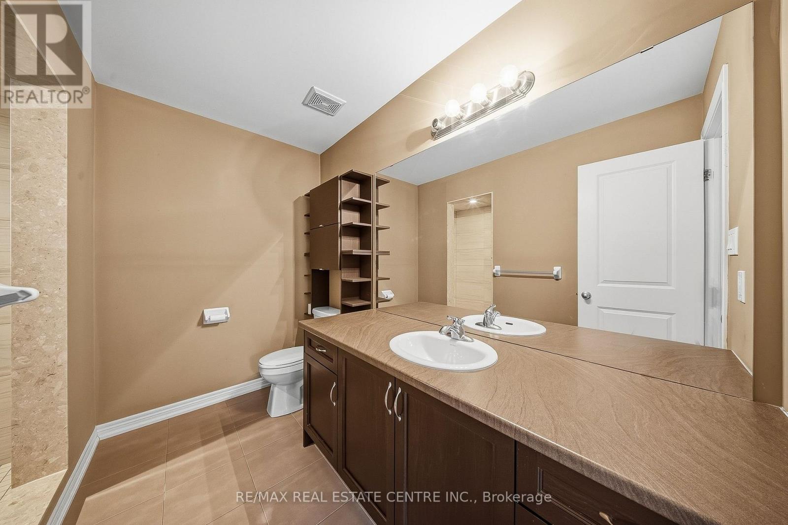 3 - 43 Kerman Avenue, Grimsby, Ontario  L3M 0G2 - Photo 29 - X12803592