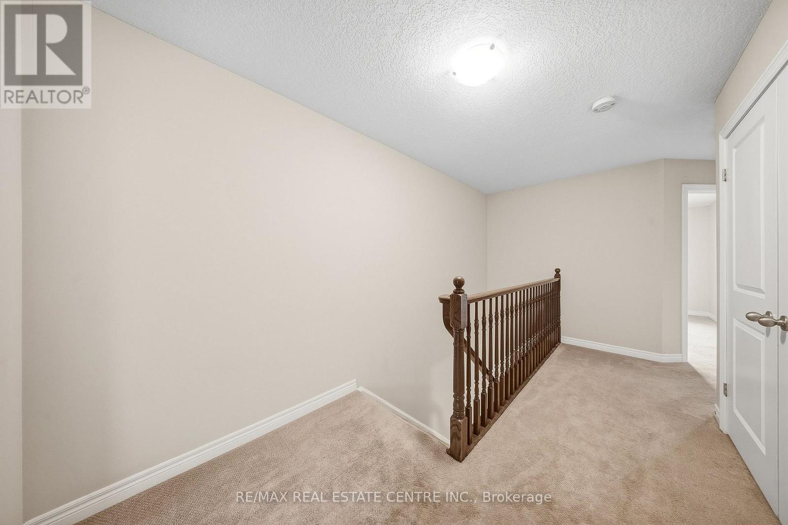 3 - 43 Kerman Avenue, Grimsby, Ontario  L3M 0G2 - Photo 23 - X12803592