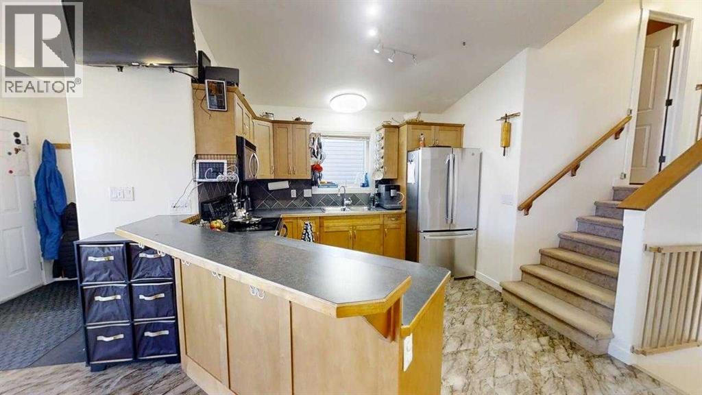 668 Blackfoot Terrace W, Lethbridge, Alberta  T1K 7X6 - Photo 6 - A2287585