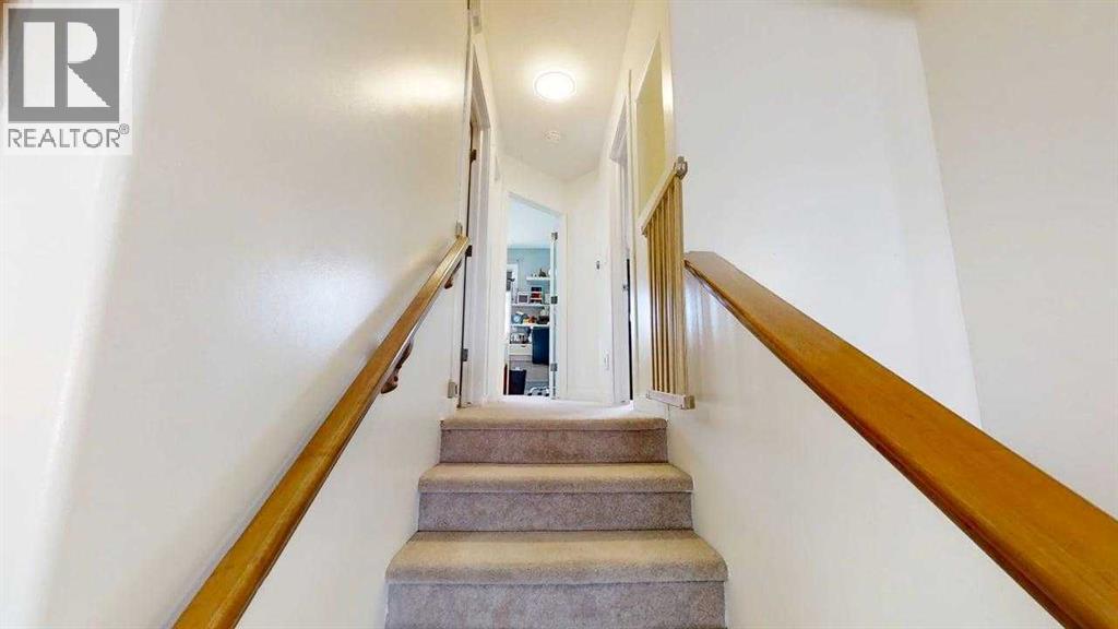 668 Blackfoot Terrace W, Lethbridge, Alberta  T1K 7X6 - Photo 9 - A2287585