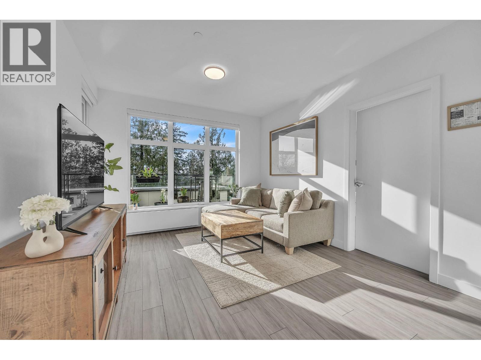 205 733 E 3rd Street, North Vancouver, British Columbia  V7L 1G8 - Photo 11 - R3091776