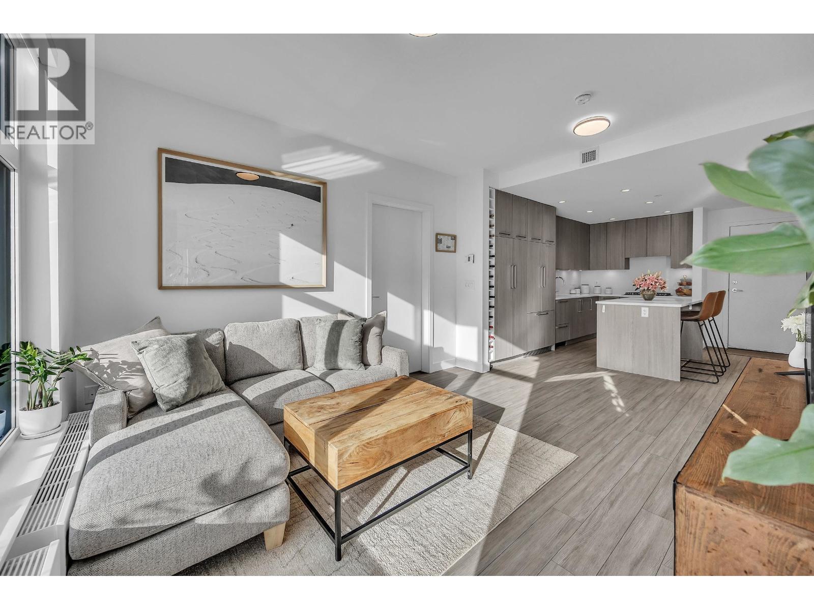 205 733 E 3rd Street, North Vancouver, British Columbia  V7L 1G8 - Photo 15 - R3091776