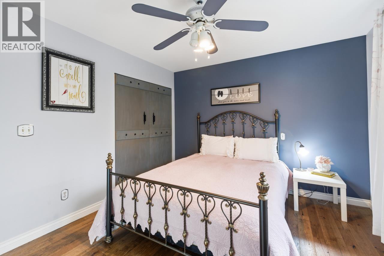 22759 Balabanian Circle, Maple Ridge, British Columbia  V2X 8Z5 - Photo 15 - R3091764