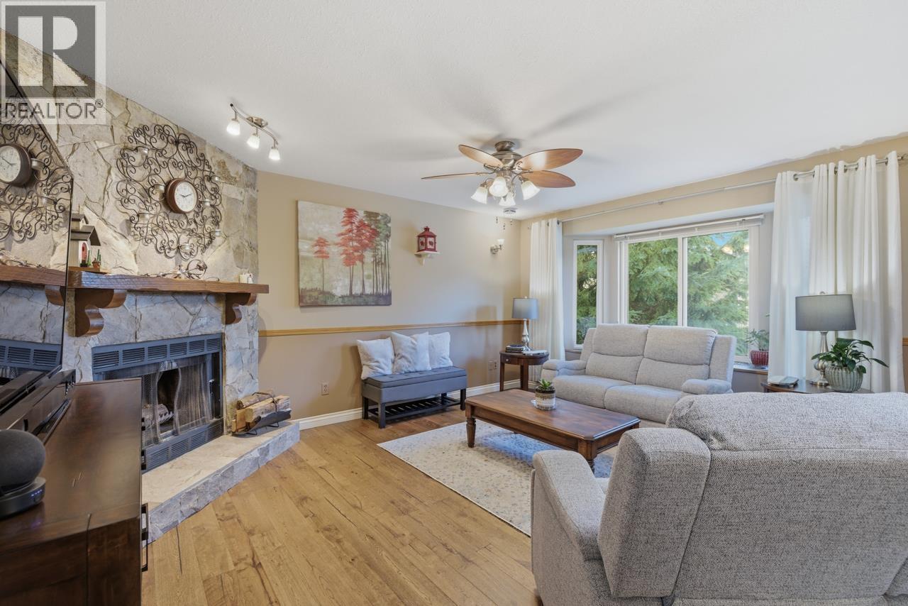 22759 Balabanian Circle, Maple Ridge, British Columbia  V2X 8Z5 - Photo 5 - R3091764