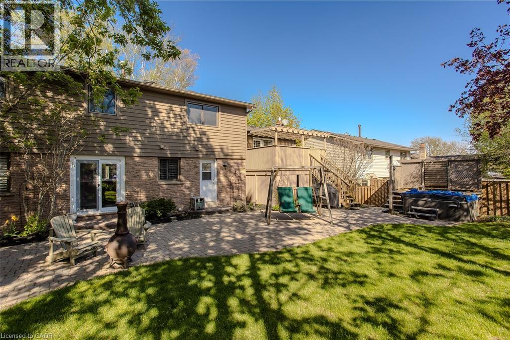 1858 Heather Hills Drive, Burlington, Ontario  L7P 2Y9 - Photo 6 - 40805358