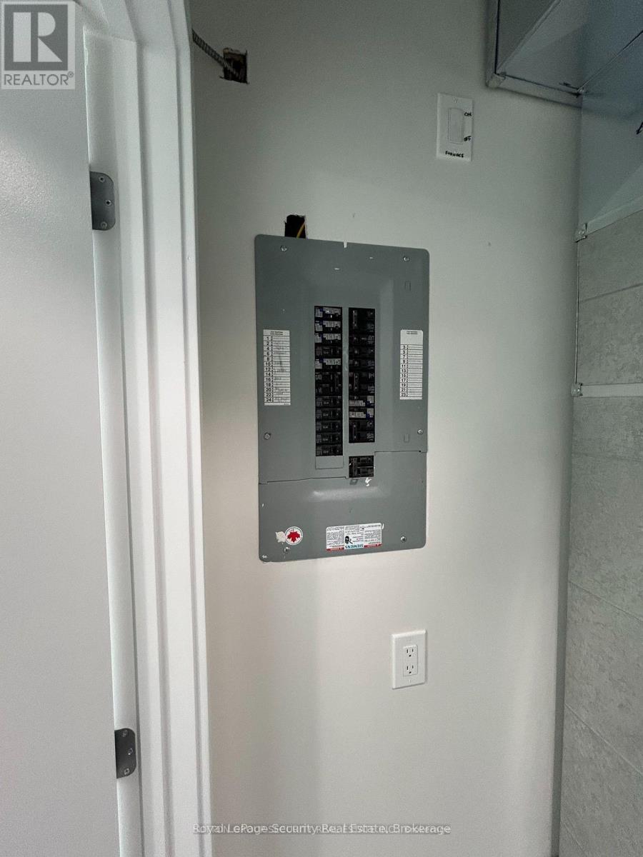 6 - 513 Ossington Street, Toronto, Ontario  M6G 3T3 - Photo 27 - C12803862