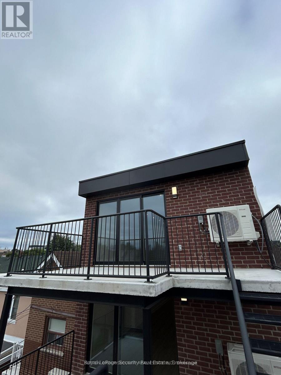 6 - 513 Ossington Street, Toronto, Ontario  M6G 3T3 - Photo 33 - C12803862