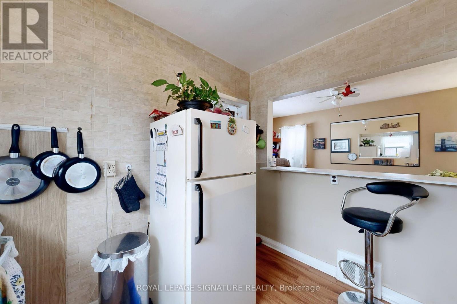 132 Phillip Avenue, Toronto, Ontario  M1N 3R5 - Photo 14 - E12803882