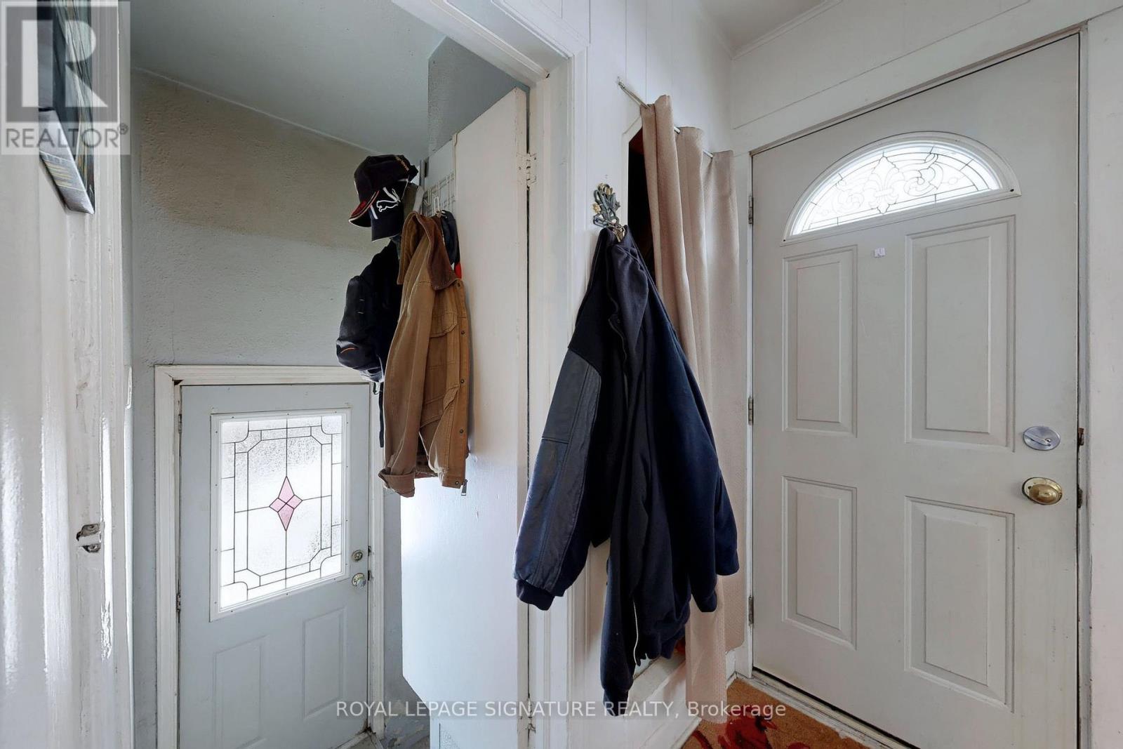 132 Phillip Avenue, Toronto, Ontario  M1N 3R5 - Photo 25 - E12803882