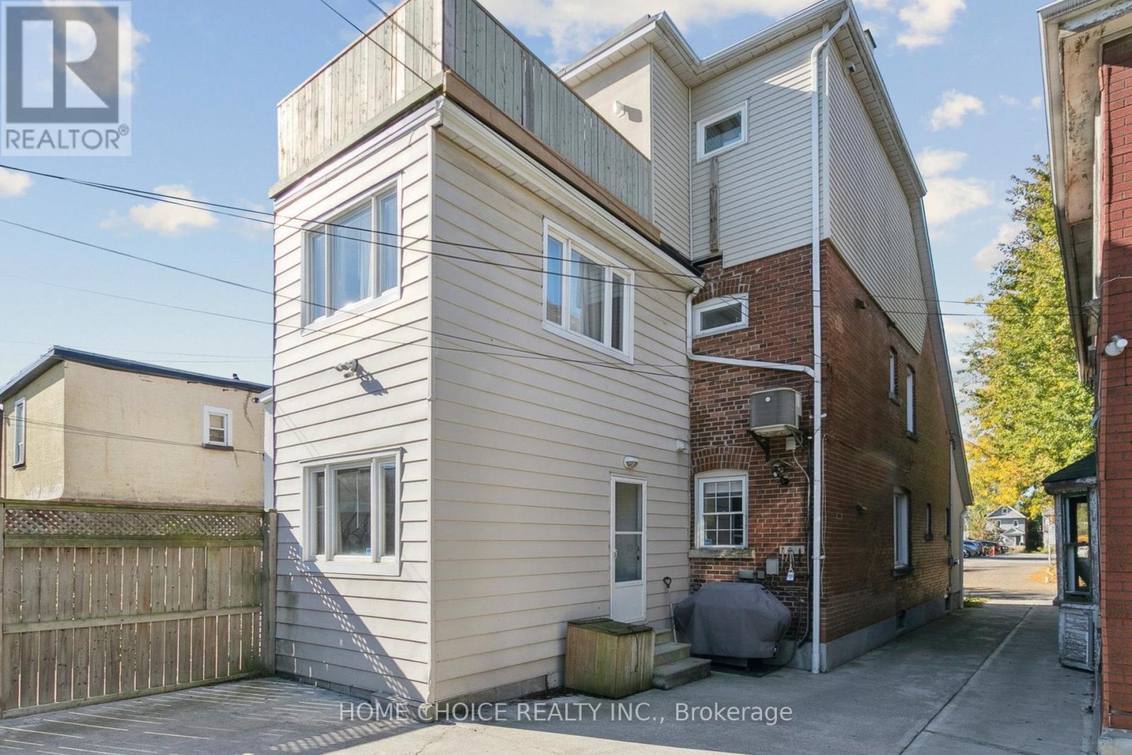 283 Ashdale Avenue, Toronto, Ontario  M4L 2Z1 - Photo 21 - E12803898