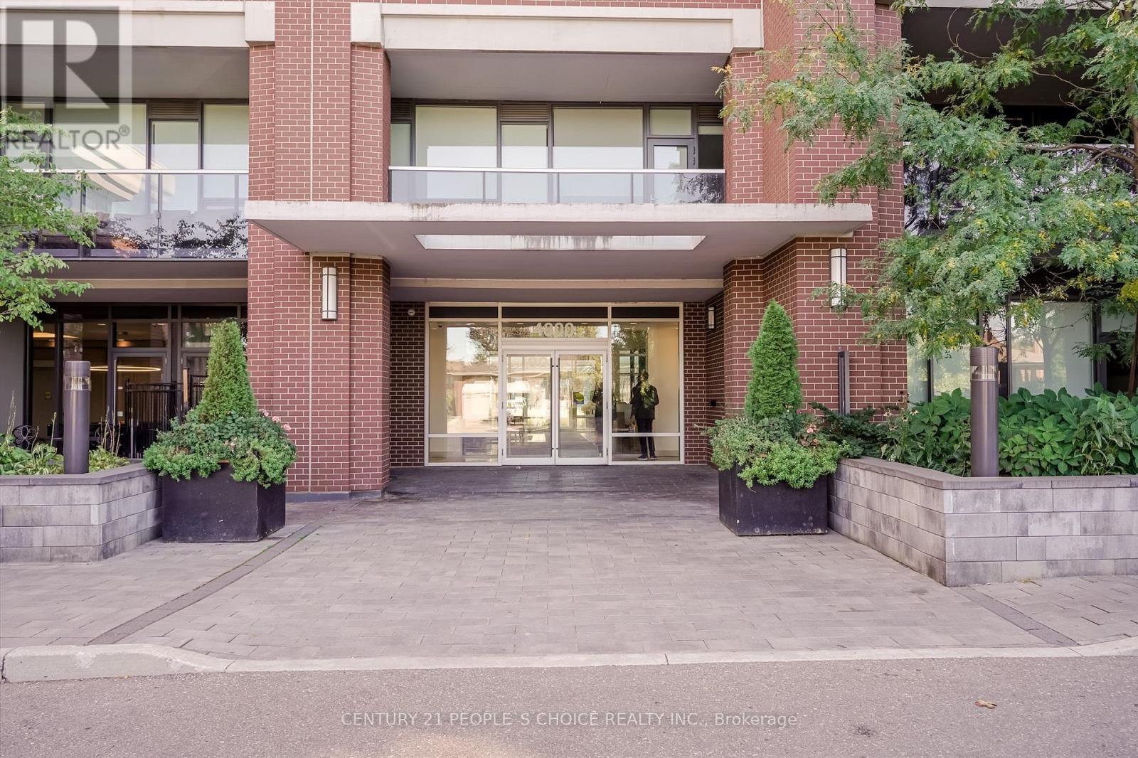 110 - 4800 Highway 7 Road, Vaughan, Ontario  L4L 1H8 - Photo 2 - N12803876