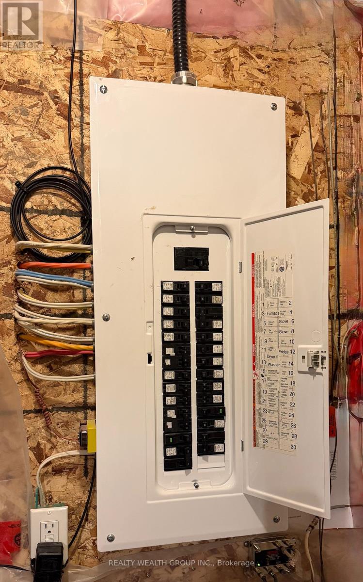 125 Frederick Street N, Bradford West Gwillimbury, Ontario  L3Z 1P7 - Photo 40 - N12803922