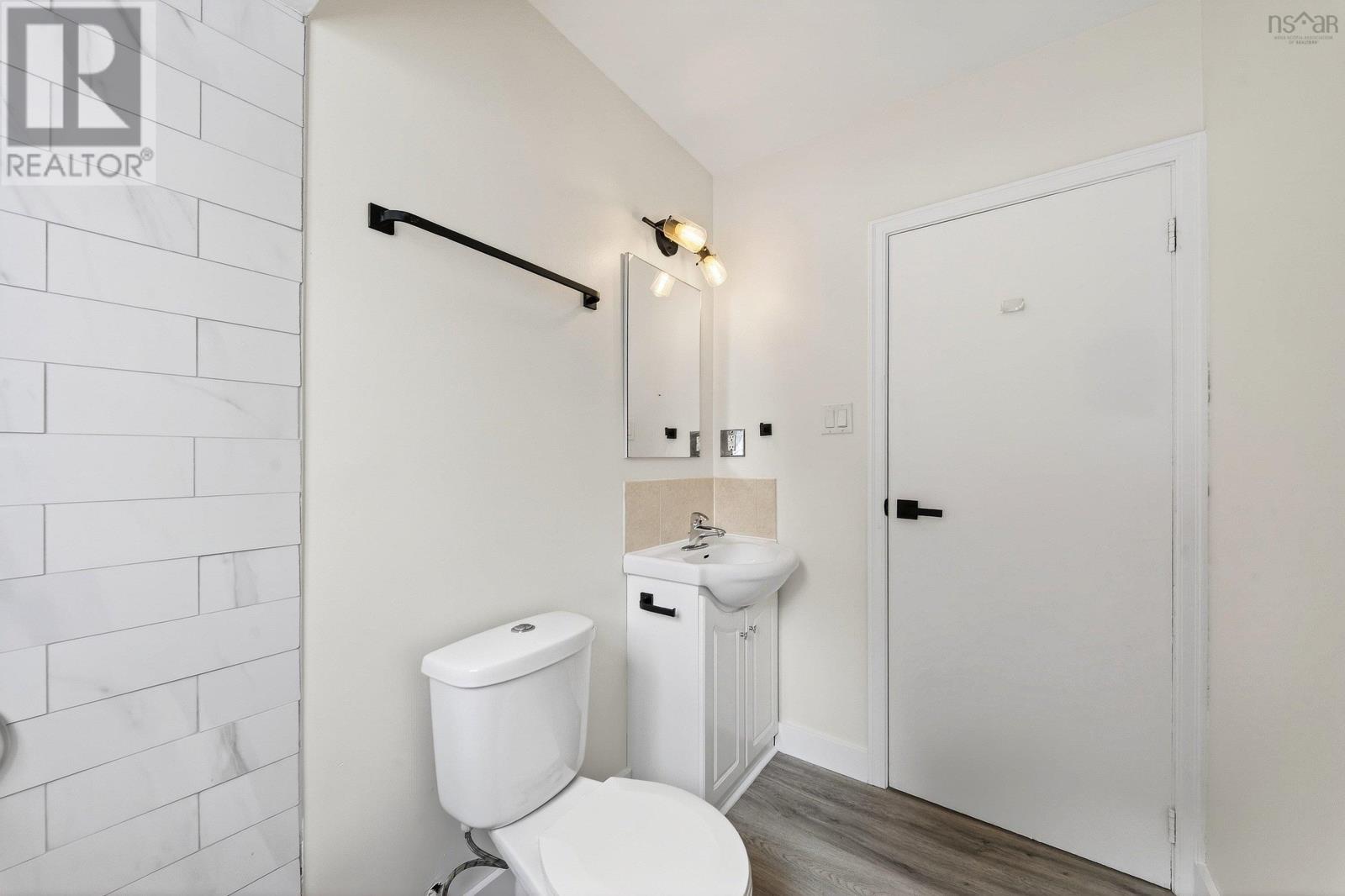 4-4a Amelia Place, Dartmouth, Nova Scotia  B2Y 2C8 - Photo 38 - 202603069