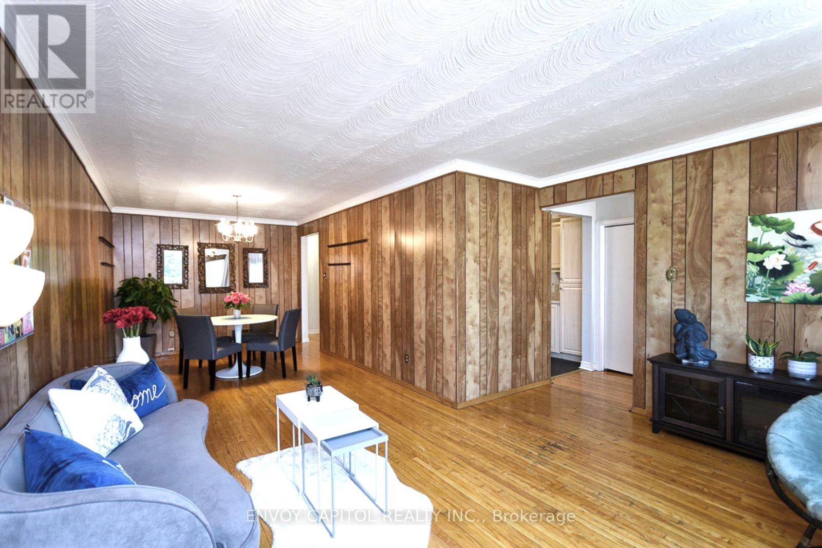 159 Shoreham Drive, Toronto, Ontario  M3N 1T3 - Photo 10 - W12803858