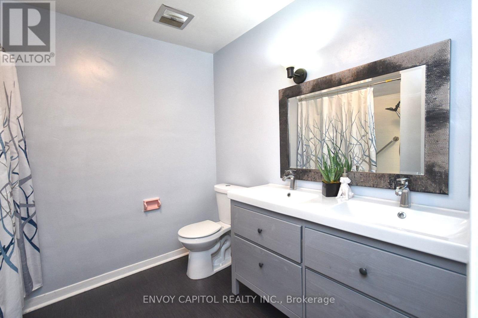 159 Shoreham Drive, Toronto, Ontario  M3N 1T3 - Photo 14 - W12803858