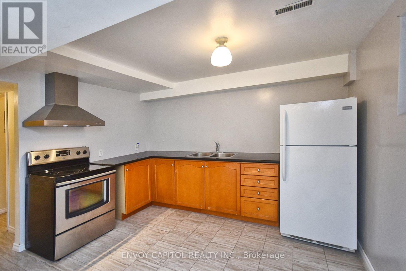 159 Shoreham Drive, Toronto, Ontario  M3N 1T3 - Photo 22 - W12803858