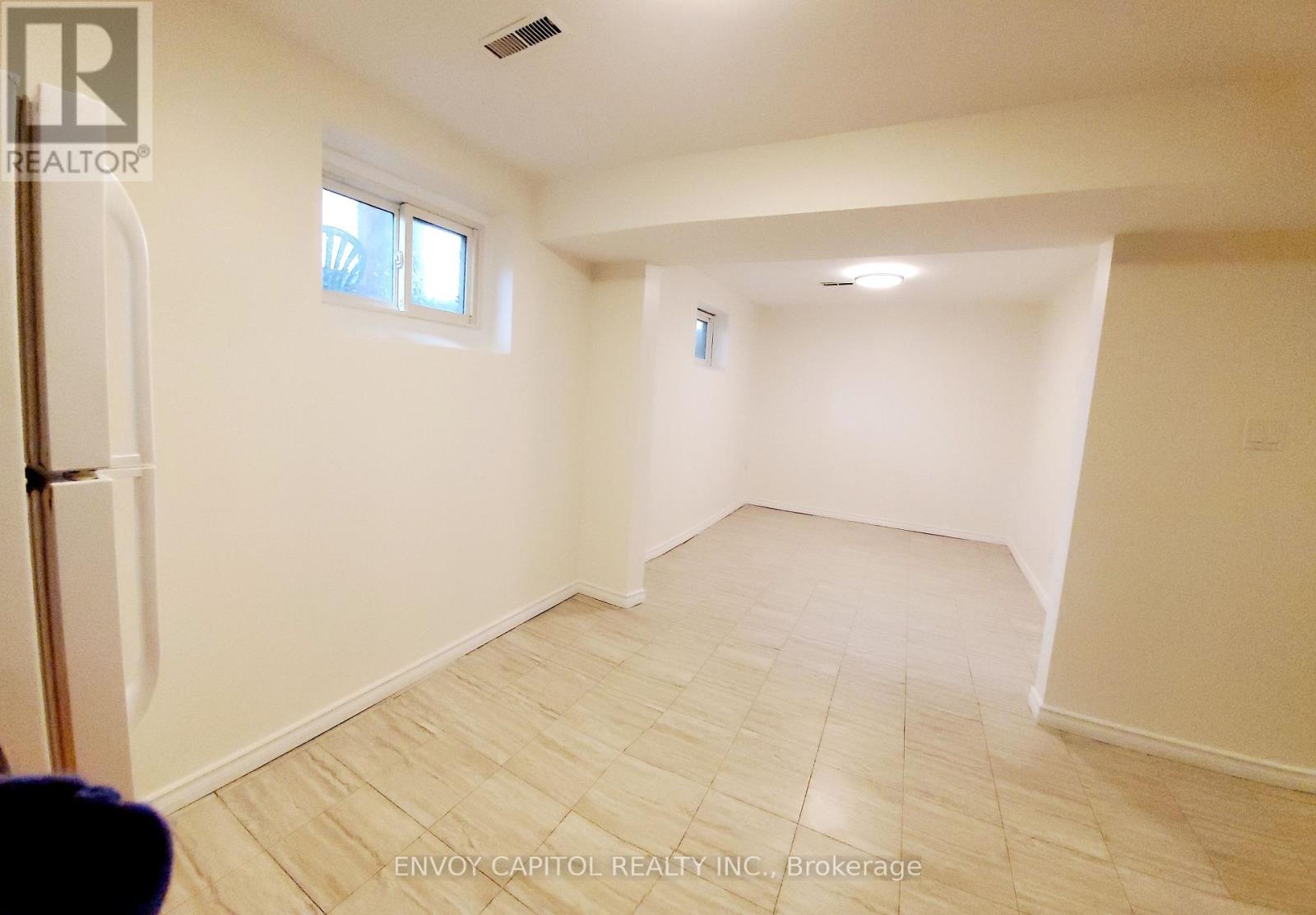 159 Shoreham Drive, Toronto, Ontario  M3N 1T3 - Photo 24 - W12803858