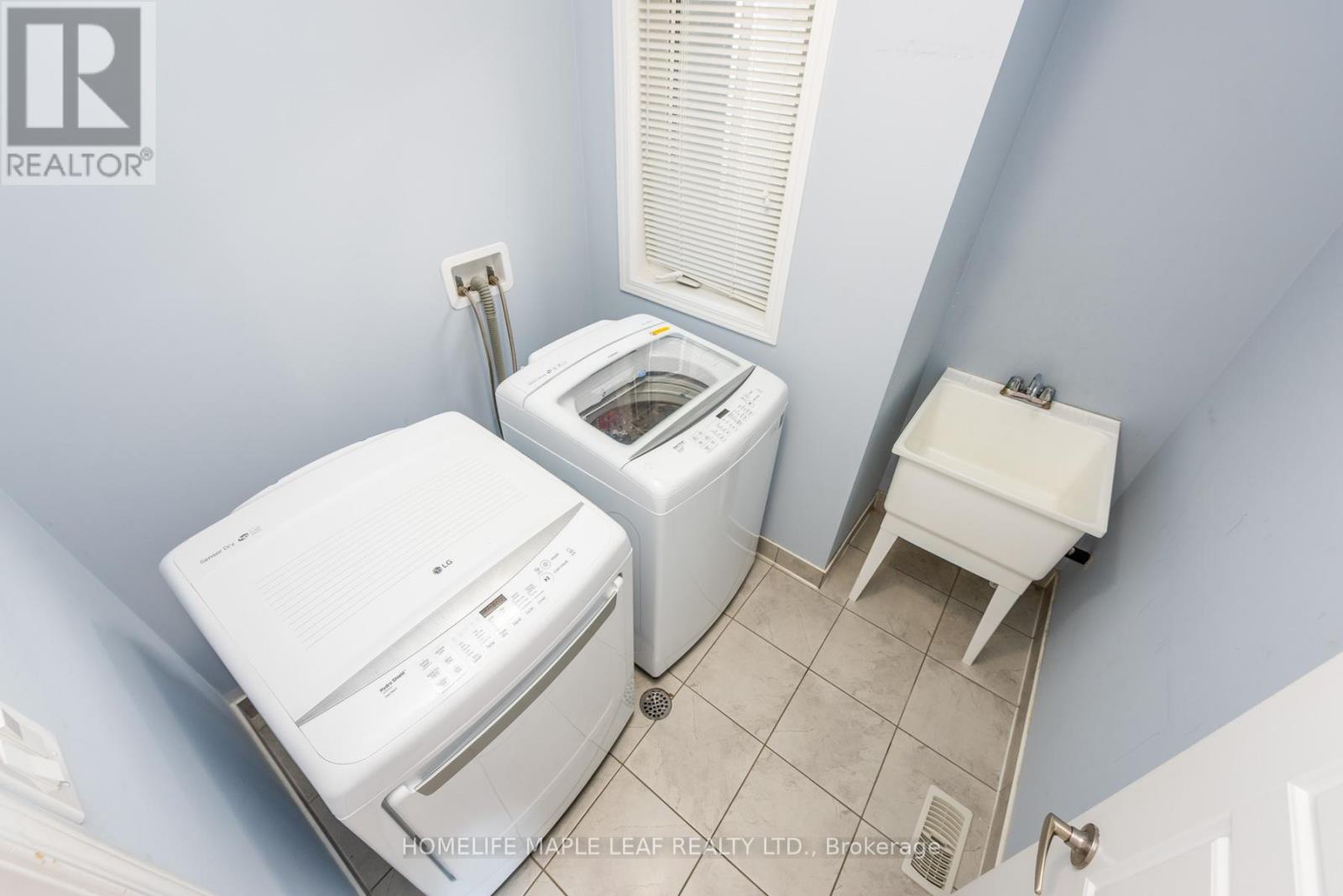 49 Lothbury Drive, Brampton, Ontario  L7A 4G6 - Photo 15 - W12803872