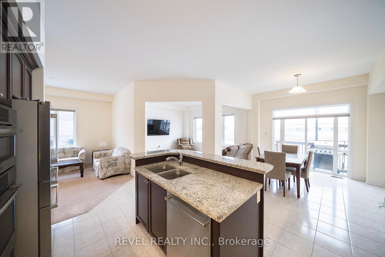 90 Hitchman Street, Brant, Ontario  N3L 0M1 - Photo 5 - X12803850