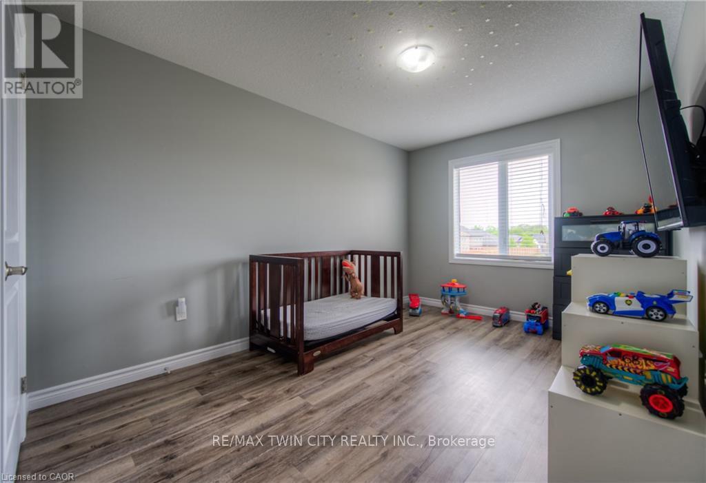 741 Hollinger Avenue, North Perth, Ontario  N4W 0J3 - Photo 27 - X12803864