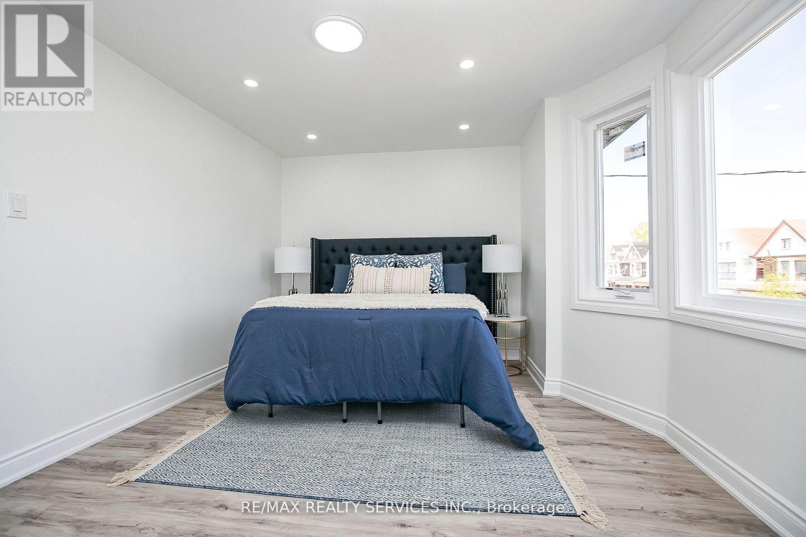 20 Somerset Avenue E, Hamilton, Ontario  L8L 2L5 - Photo 24 - X12803906