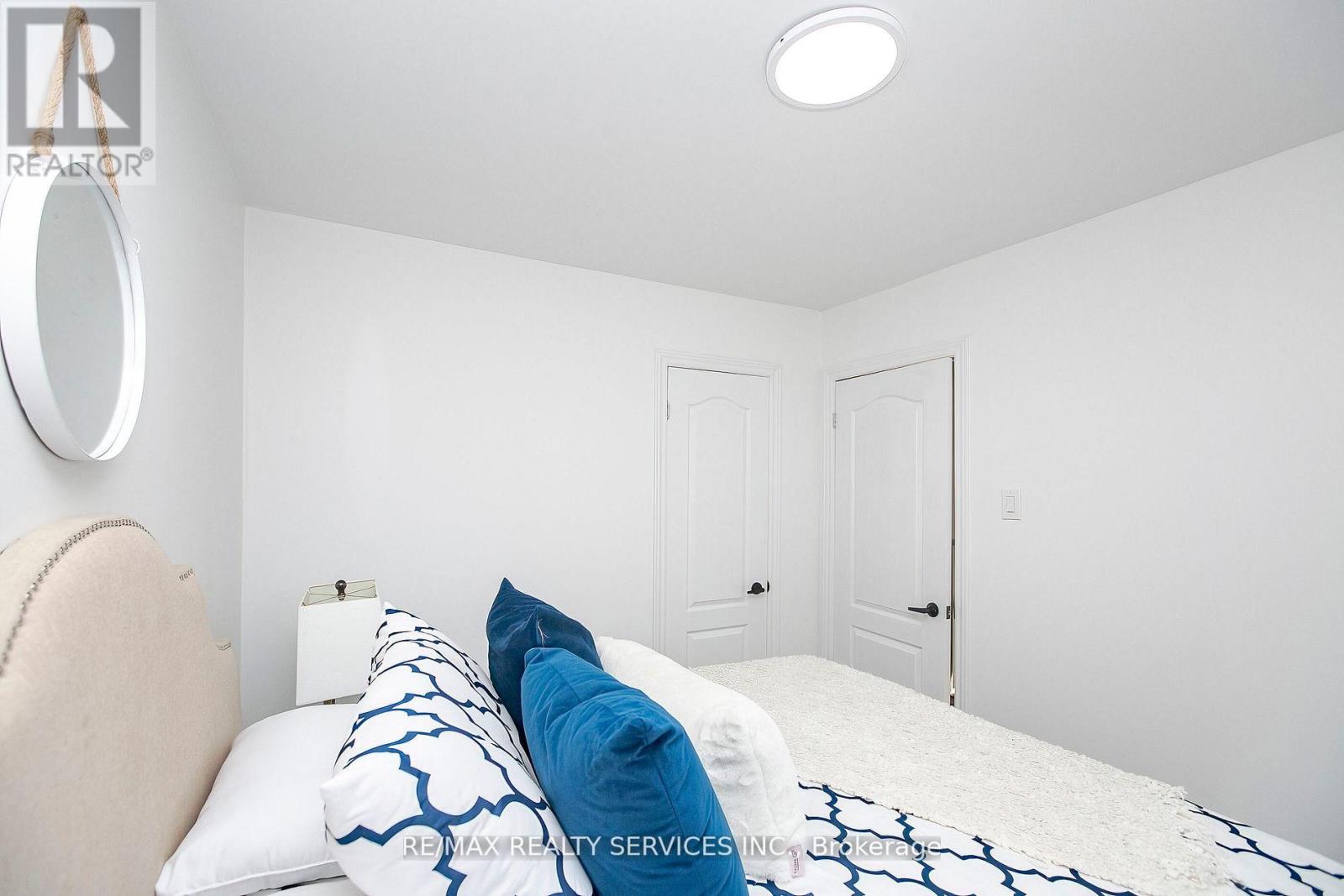 20 Somerset Avenue E, Hamilton, Ontario  L8L 2L5 - Photo 29 - X12803906