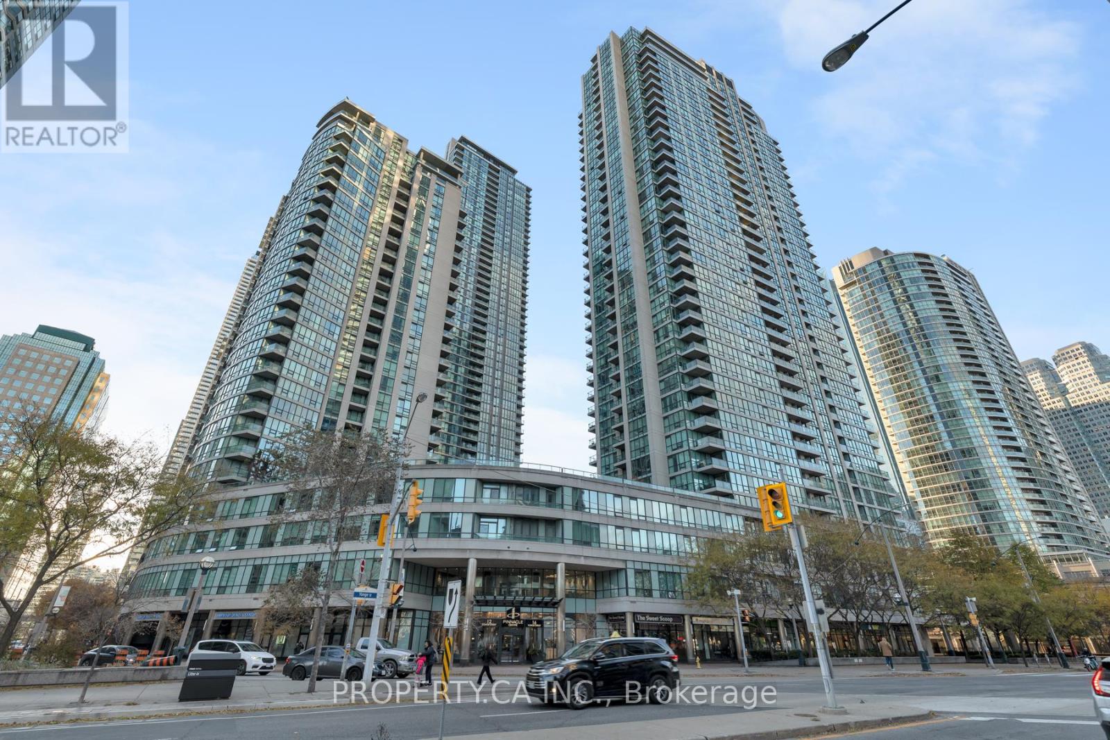 2903 - 12 Yonge Street, Toronto, Ontario  M5E 1Z9 - Photo 3 - C12803446